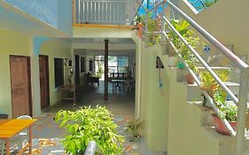 Carillo Guest House
